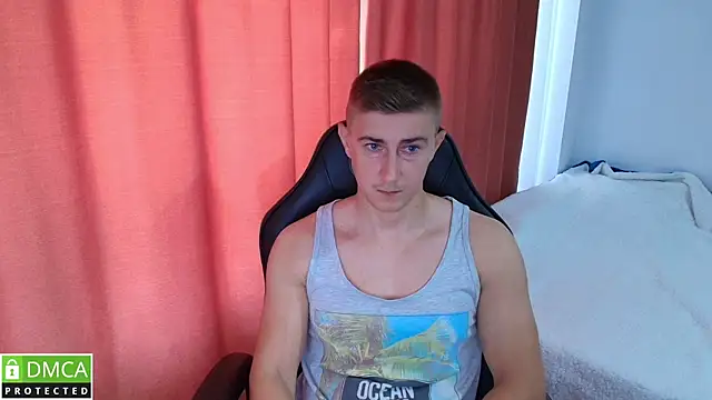 PowerBoy07 Webcam show