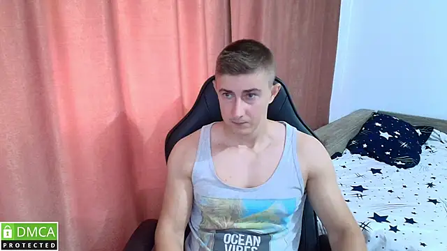 PowerBoy07 Webcam show