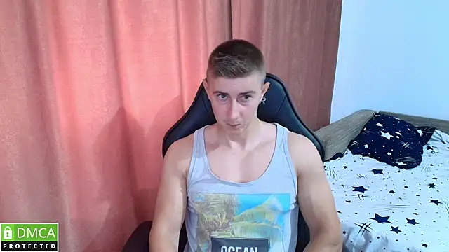 PowerBoy07 Webcam show