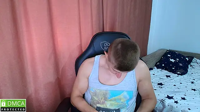 PowerBoy07 Webcam show