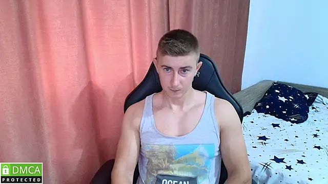 PowerBoy07 Webcam show