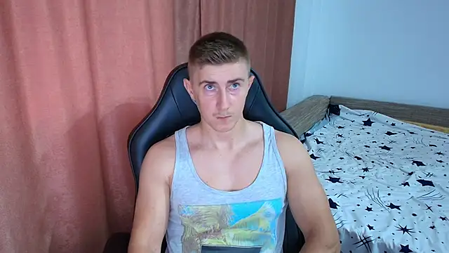 PowerBoy07 Webcam show