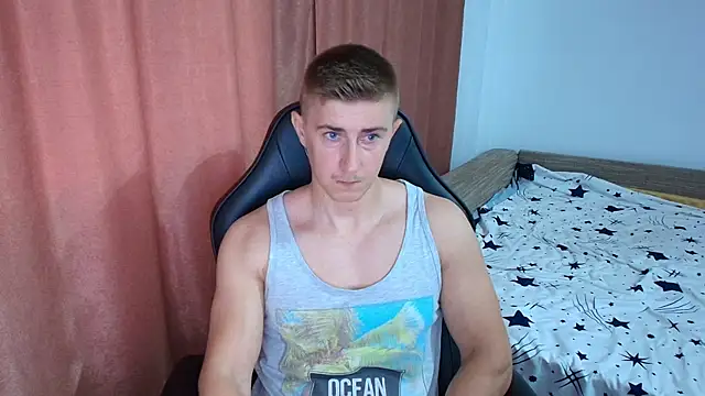 PowerBoy07 Webcam show
