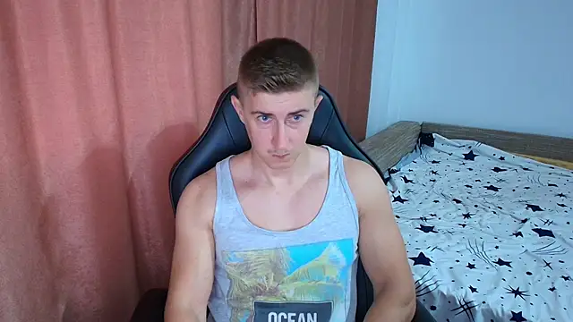PowerBoy07 Webcam show