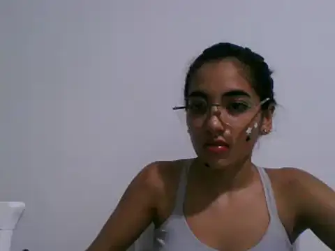 Desirexstephan16's Live XXX Chat