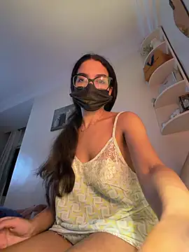 IRIS-GIRL Live XXX-Chat