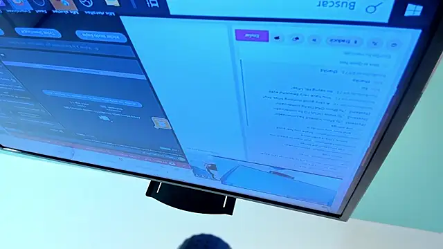 LunnaMoretti webkamerás műsora