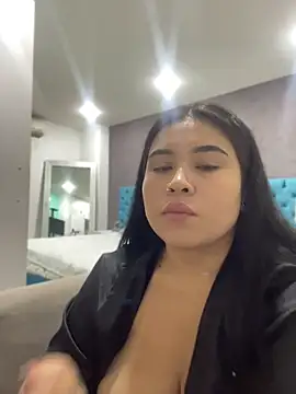 LunnaMoretti Live XXX Chat