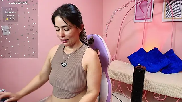 Ivonne_pier_x Webcamshow