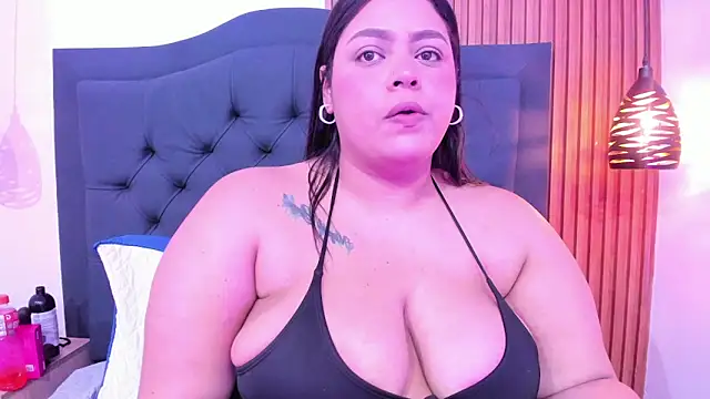 Maya_curvy – live chatrum