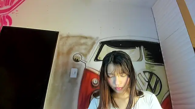 Laura_serena Adlı Modelin Canlı XXX Sohbeti