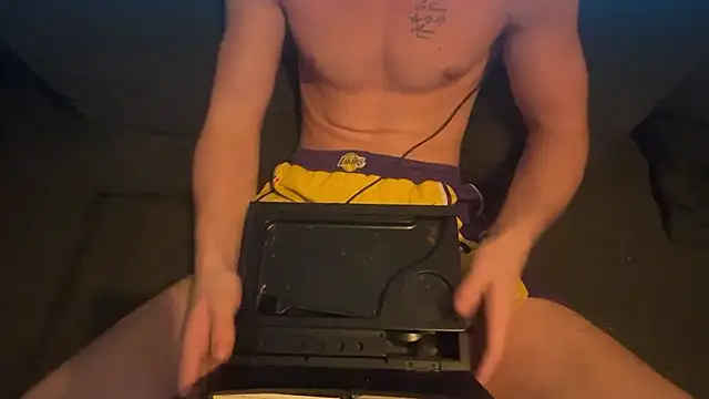 عرض كام Lucas328706