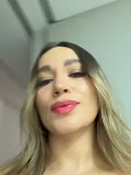 GabbydelRey's Live XXX Chat