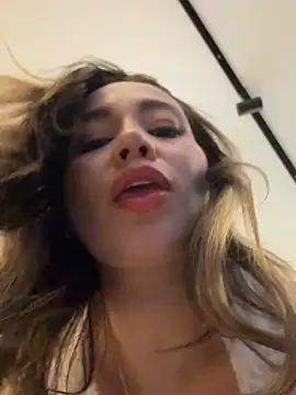 GabbydelRey Chat XXX in diretta