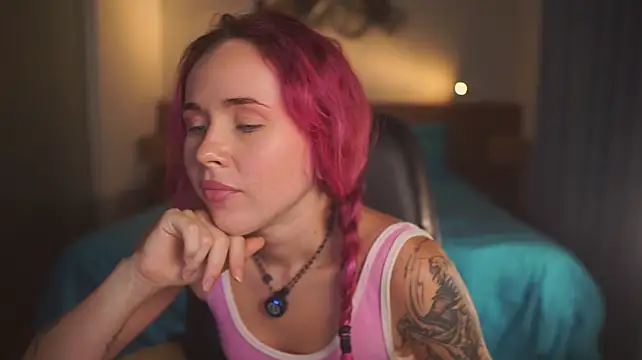 Sarah_Pink's Webcam Show