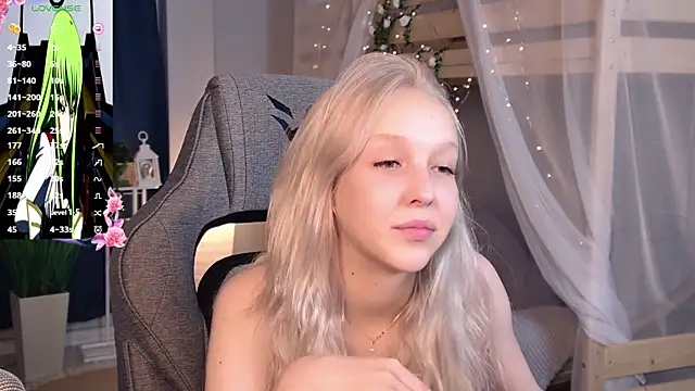 MaoqiBeverly Chat XXX in diretta
