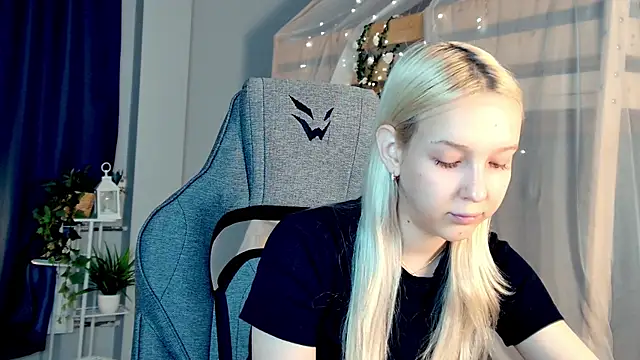 Chat +18 de MaoqiBeverly ao vivo
