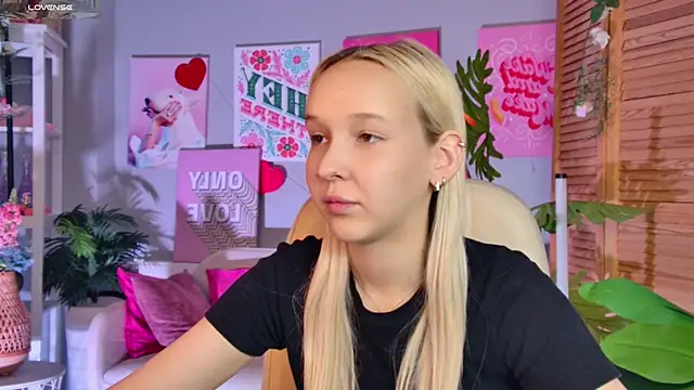 MaoqiBeverly's Live XXX Chat