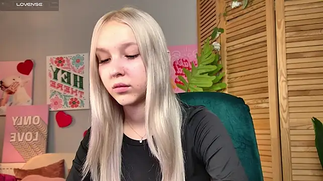 MaoqiBeverly's Live XXX Chat