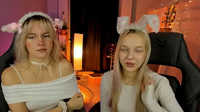 MaoqiBeverly Webcam show
