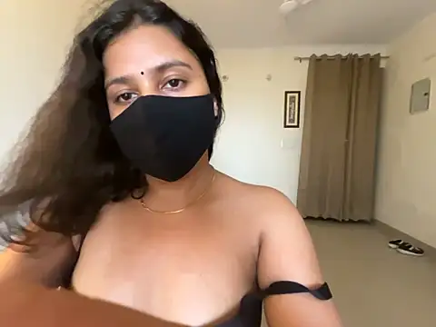 Anna_girl22: διαδικτυακό σόου στην κάμερα