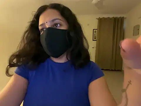 Anna_girl22 Show in webcam