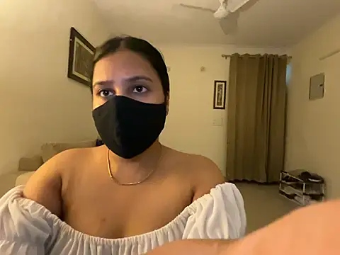 Anna_girl22 Adlı Modelin Web Kamerası Şovu