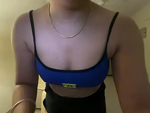 Anna_girl22 网络视讯表演