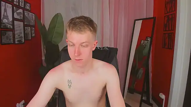 Dylan_Norton Show Webcam