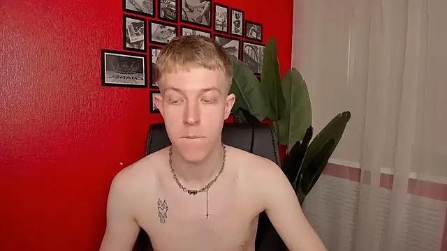 Dylan_Norton Adlı Modelin Web Kamerası Şovu