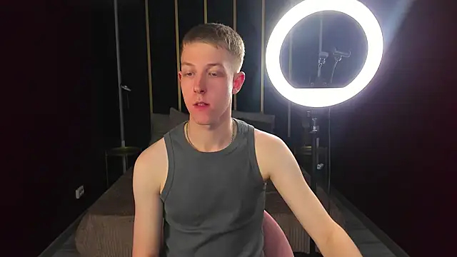 Dylan_Norton Pertunjukan Webcam