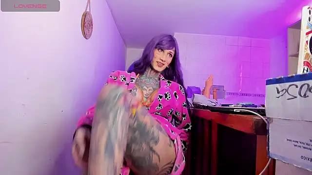 catthi_mont Webcamshow