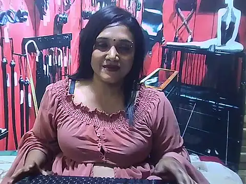 IndianSexyLady20's Live XXX Chat
