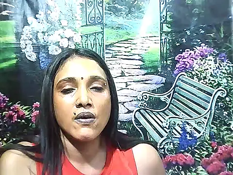 Chatroom XXX en direct de IndianSexyLady20