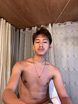 _andrie69_'s Webcam Show