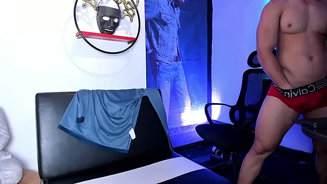 CRISTHIAN_WOLF1 在線直播表演