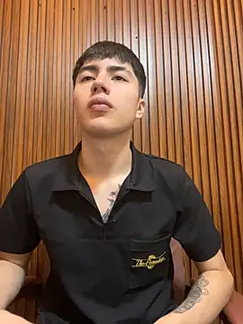 Show modela Daxonblace na web-kameri