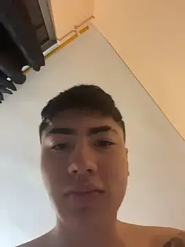 Daxonblace webcam show
