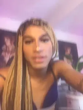 Ciara_HotTs Show in webcam