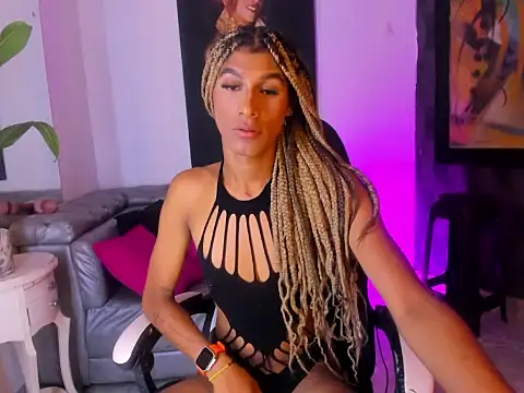 Ciara_HotTs Adlı Modelin Web Kamerası Şovu