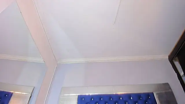 Ciara_HotTs: διαδικτυακό σόου στην κάμερα