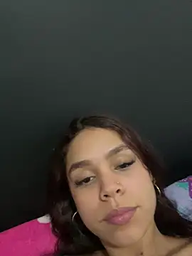 Chat XXX ao vivo de CarolineFyre