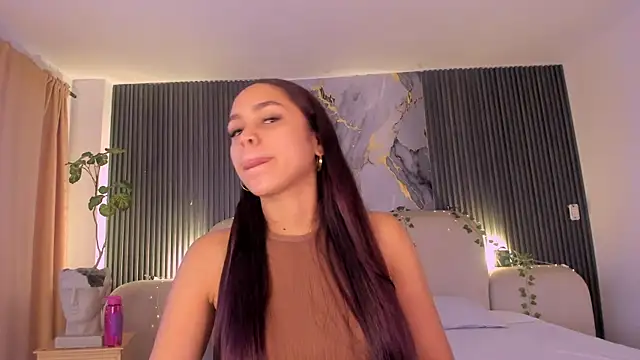 CarolineFyre Live XXX-Chat