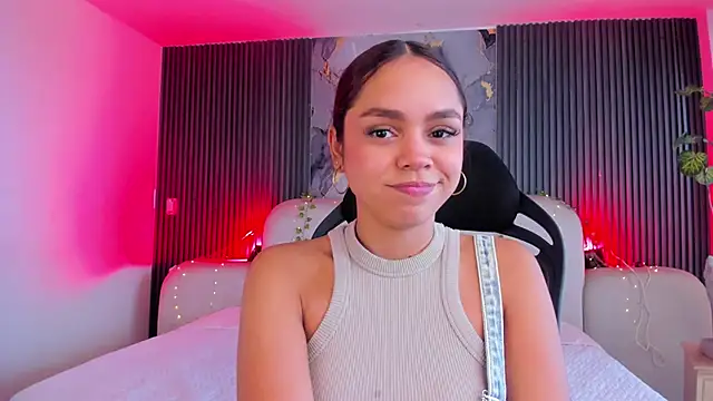 CarolineFyre 现场XXX聊天