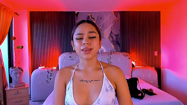 Živý XXX chat CarolineFyre