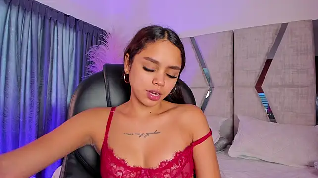 CarolineFyre Obrolan Langsung XXX