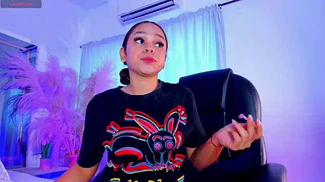 CarolineFyre 网络视讯表演