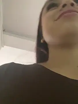 Živý XXX chat CarolineFyre