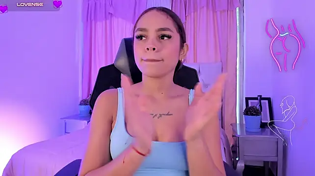 CarolineFyre Шоу с уебкамера