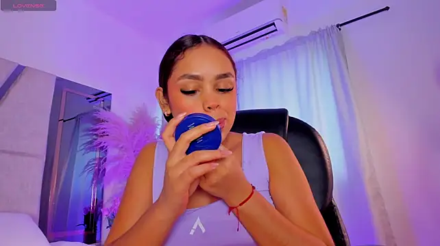 CarolineFyre Adlı Modelin Web Kamerası Şovu